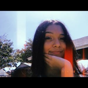 Meet your Posher, Alondra